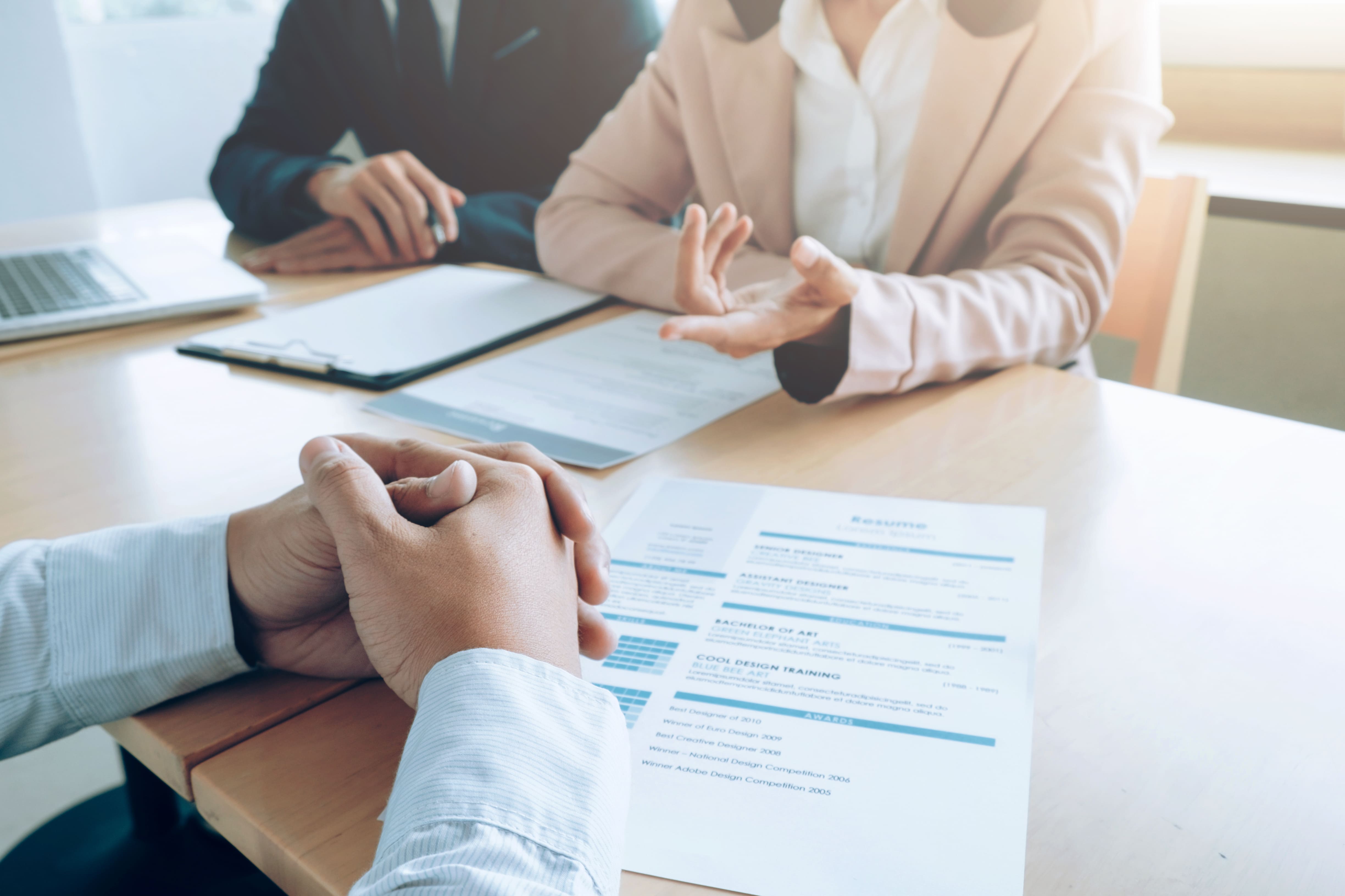 business-job-interview-concept (2)_984.jpg